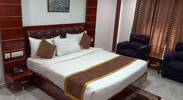 Sanobar The Grand White Shimla-A Luxury Hotel, Забронировать Отель Отели Шимлы 4 звезды, рядом с Улица Молл-роуд, 4*