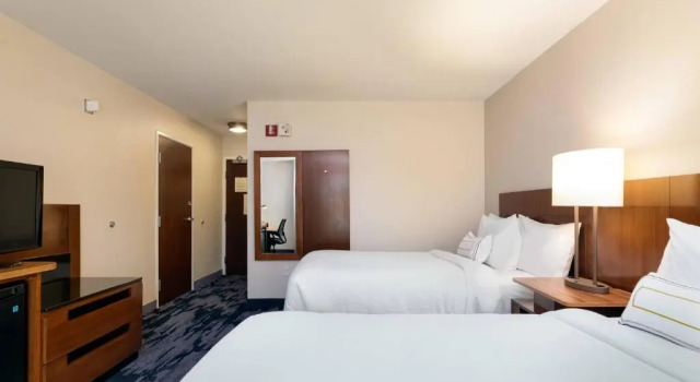 Четырёхместный номер Standard Fairfield Inn & Suites Savannah Airport