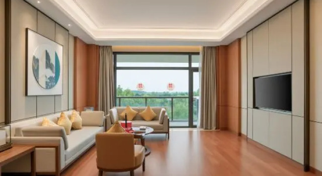 Капсула Yishui Grand Hotel