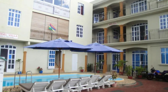 Apartment With 2 Bedrooms in Pointe aux Piments, With Wonderful sea Vi, Rezervovat Apartmán Hotely v Pointe aux Piments s parkováním, Parkování