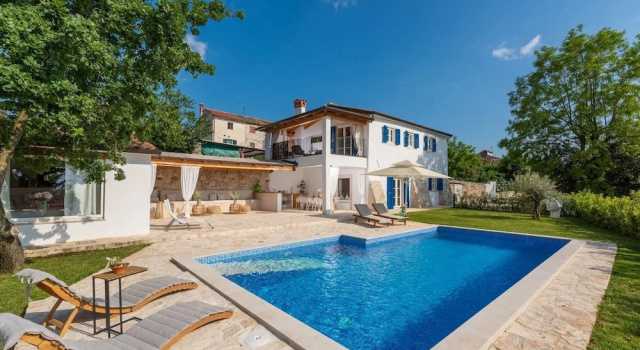 Коттедж Lavova in Brtonigla With 3 Bedrooms and 2 Bathrooms