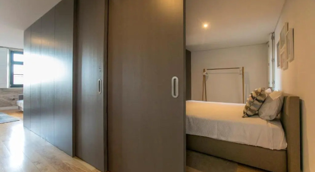 Modern 18th Century Flat