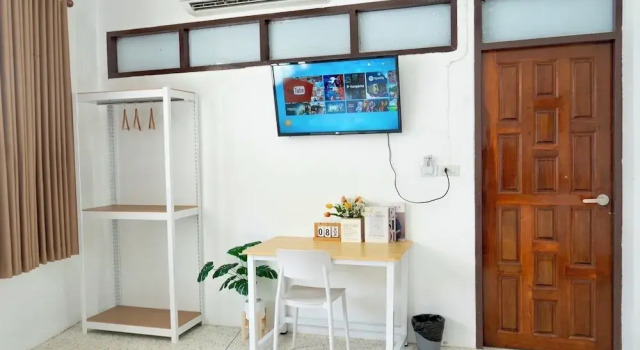 Трёхместный номер Standard Scenario Cafe and Hostel
