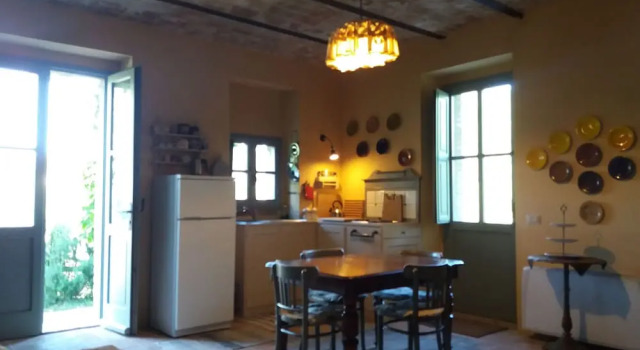 Cardaneto Country House, Rezervovat Hotel Hotely v Montone s parkováním, Parkování