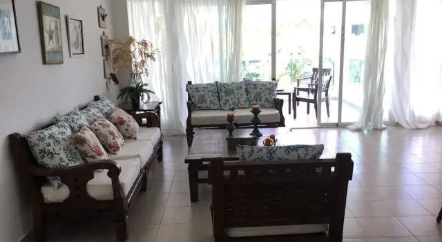 Sunny apartment at the beach with pool, Rezerwuj Apartament Bávaro Punta Cana