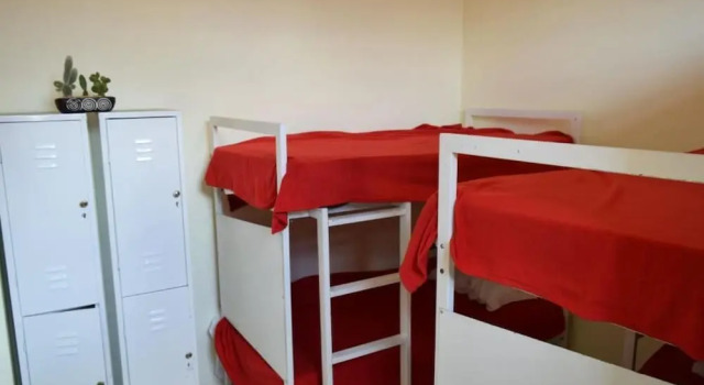 Кровать в общем номере (мужской номер) Hostel Plaza Mayor