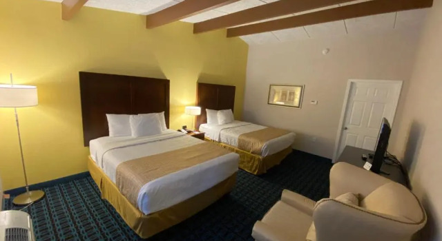 Четырёхместный люкс Travelodge by Wyndham Wytheville
