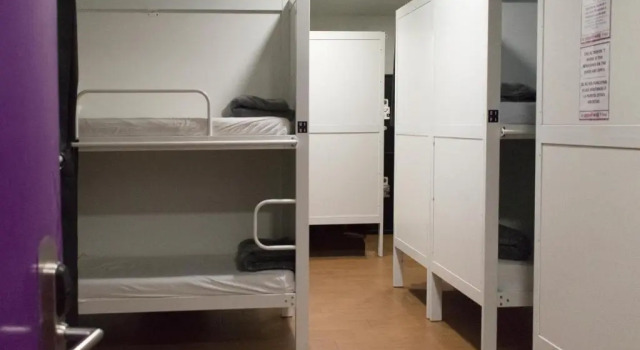 Кровать в общем номере Kabul Party Hostel Barcelona