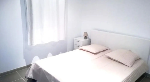 Apartment With 2 Bedrooms in Saint-cyr-sur-mer, With Pool Access, Furn, Забронировать Апартаменты/квартира Отели Сен-Сир-сюр-Мер с бассейном, рядом с Пляж Les Lecques, Бассейн