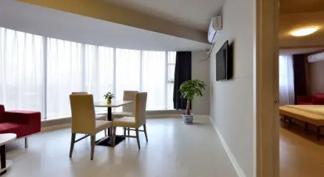 Люкс Deluxe Jinjiang Inn Chengdu Dianzi Road