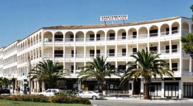 Arcos Playa Apts.
