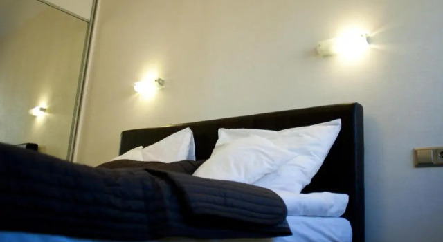 Nice & Cheap Apartment and FREE parking, Забронировать Апартаменты/квартира Земгальское предместье Рига, рядом с Железнодорожная станция Земитани