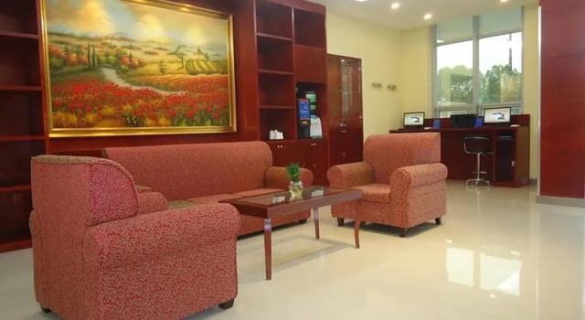 Hanting Express Beijing Wendu Water City, Book Hotel Hoteller i Beijing Province med parkering, Parkering