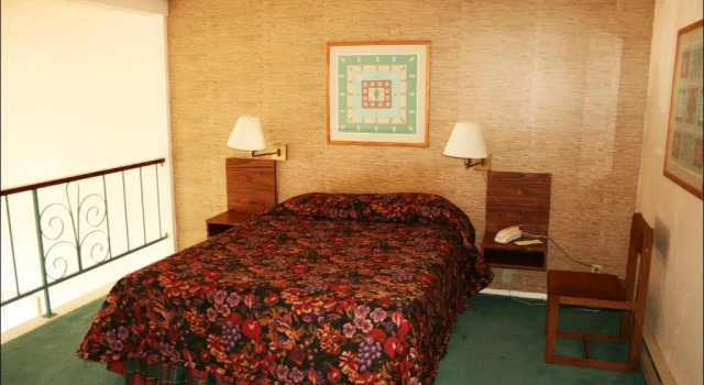 Antelope Hills Inn