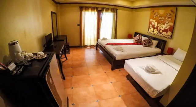 Двухместный номер Standard с балконом Sunshine Coast Inn