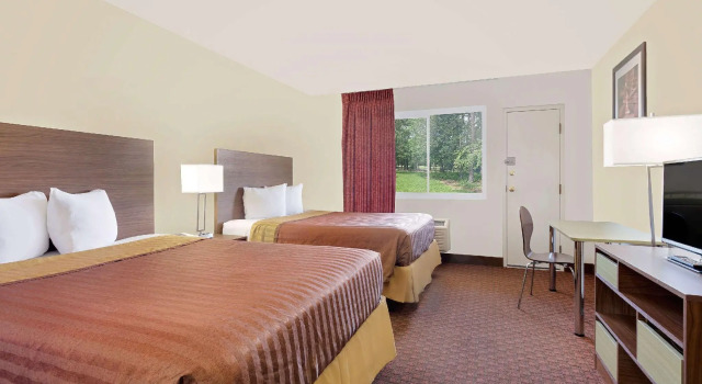 Номер Deluxe Travelodge by Wyndham Page, View of Lake Powell