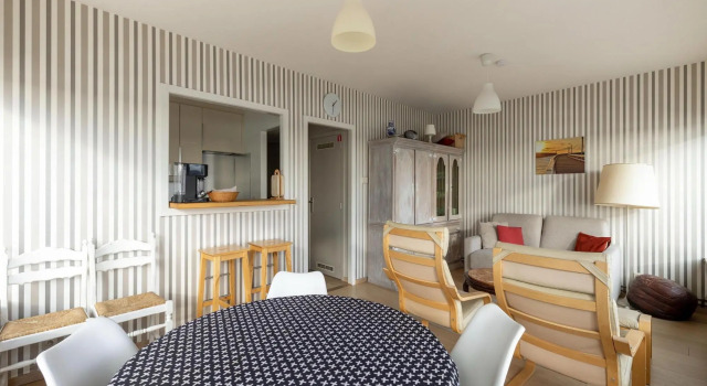 Inviting apartment in Blankenberge with sea-views, Prenota Appartamento Hotel a Flanders con parcheggio, Parcheggio