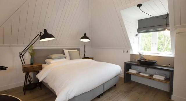 Двухместный номер Standard Eye Hotel