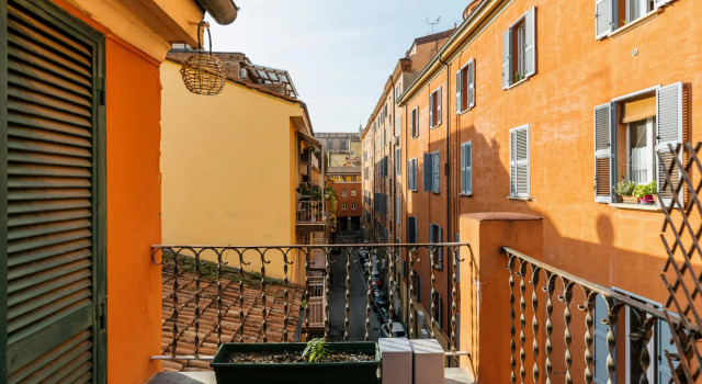 Studio Malcontenti con Terrazzo by Wonderful Italy