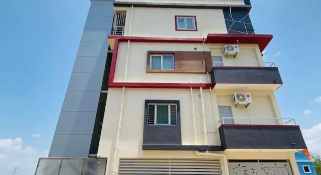 Jc Residence, Rezervovat Hotel Yelahanka 