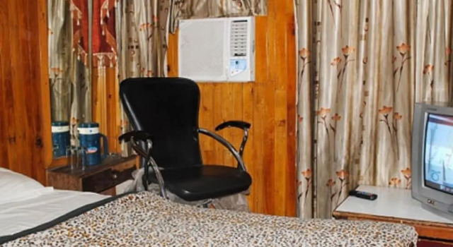 Hotel Jandyal
