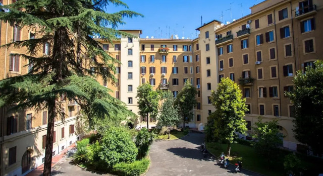 BB BQ House, Rezervovat Hotel Hotely v Lazio s parkováním, Parkování