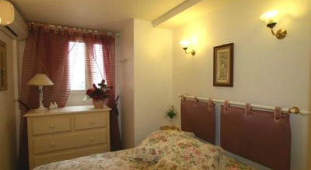 Apartment With 2 Bedrooms in Paris, With Wonderful City View and Wifi, Забронировать Апартаменты/квартира Париж Иль-де-Франс, рядом с Вокзал Сен-Лазар