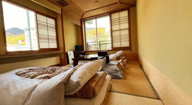 Номер Standard Pension Puutaro