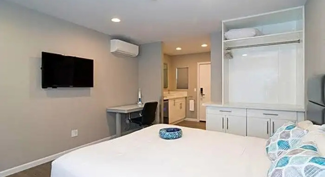 Номер Standard с балконом Sands Of La Jolla