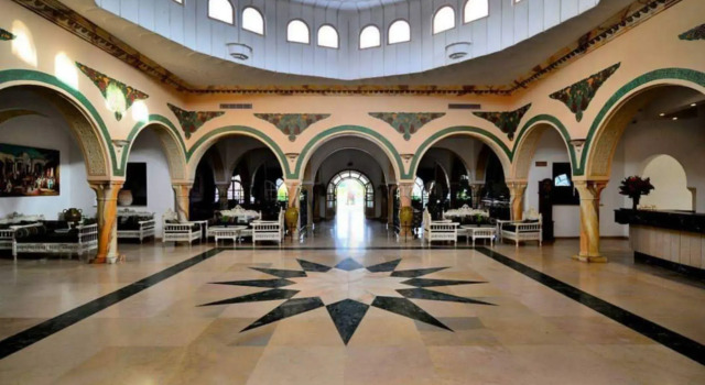 Zodiac Hotel