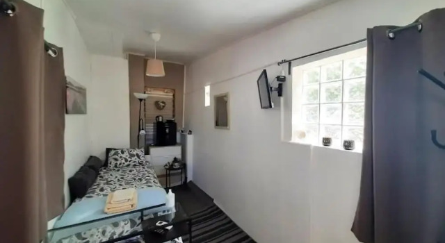 Georgias house 7 min from Athens airport, Забронировать Апартаменты/квартира Спата Спата - Артемида