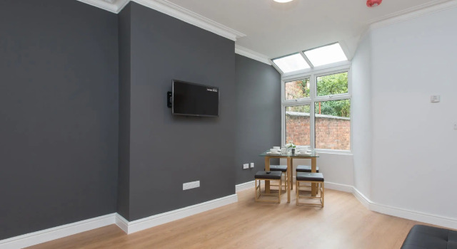 Crewe Rooms Ruskin Road