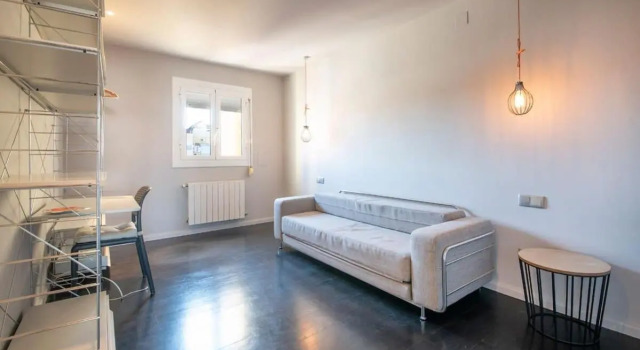Amazing 3 bedroom penthouse in Plaza España