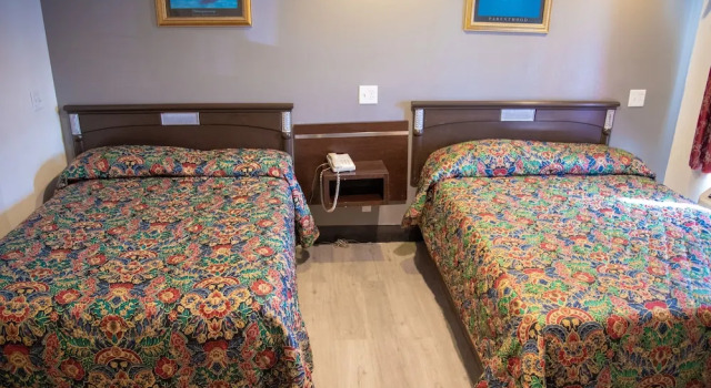 Star Light Inn
