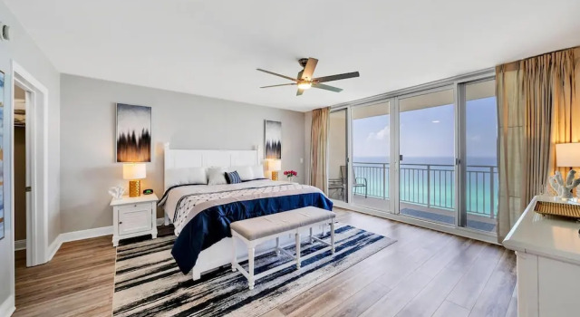 Emerald Beach 1633