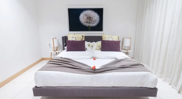 Latitude Luxury Beachfront Complex, Rezerwuj Hotel Hotele 3-gwiazdkowe w Black River, 3*
