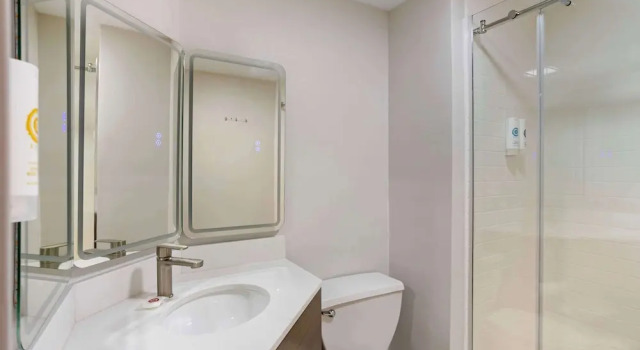Двухместный люкс Comfort Inn & Suites Harrisburg-Hershey North