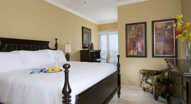 Windsong Oceanfront Villa