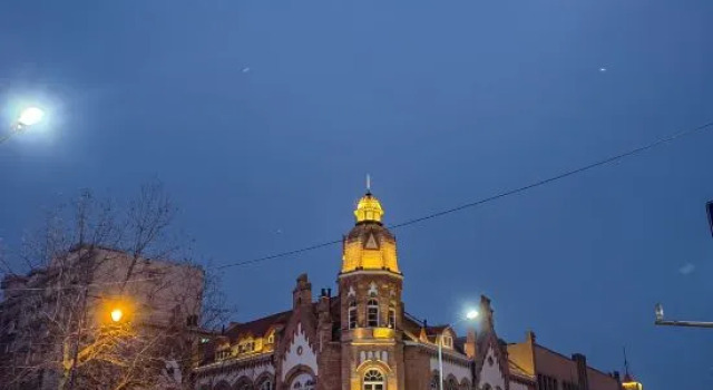 Lu Jian Hotel, Prenota Hotel Qingdao 