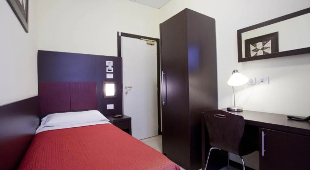 Одноместный номер Standard Hotel Alibi