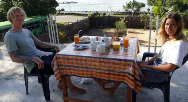 Laguna Surfing Stay, Забронировать Отель Ахангама Округ Галле