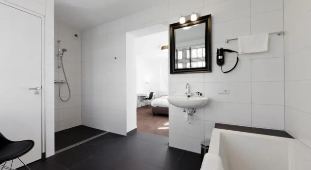 Полулюкс College Hotel Alkmaar
