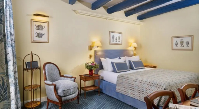Трёхместный номер Standard Le Relais Montmartre