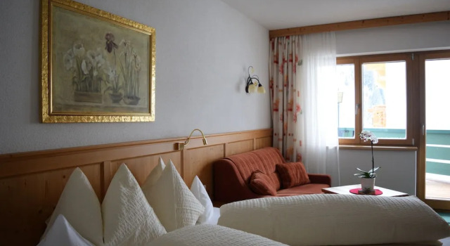 Двухместный номер Comfort Hotel Hubertus