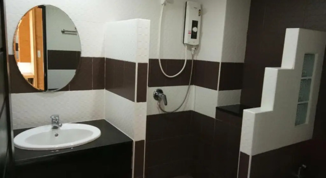 Двухместный номер Standard с балконом TK mansion Hat Yai