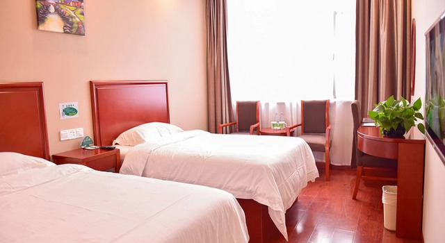GreenTree Inn BaoDing Xiong county XiongZhou Road Express Hotel, Prenota Hotel Xiong County Cina