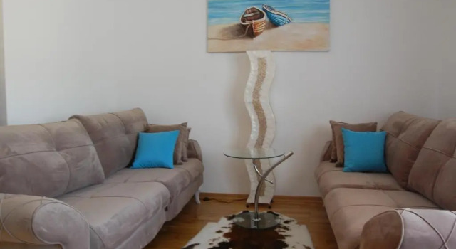 StatusComplex149, Book Hotel Becici 