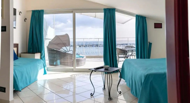 Номер Deluxe Hotel Marinella