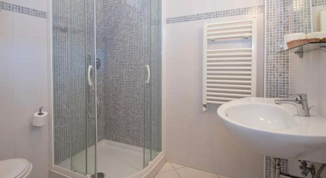 Одноместный номер Standard с балконом Hotel Baby