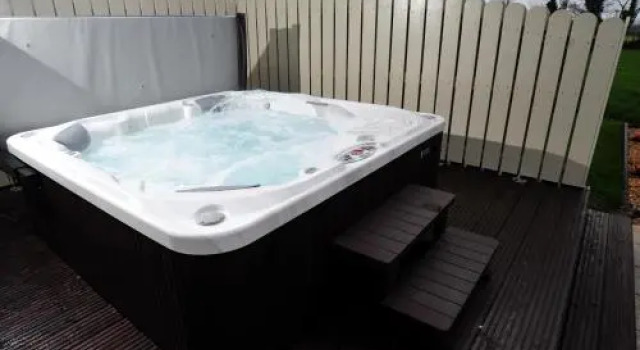Sperrin View Self Catering House, Забронировать Отель Марафелт 